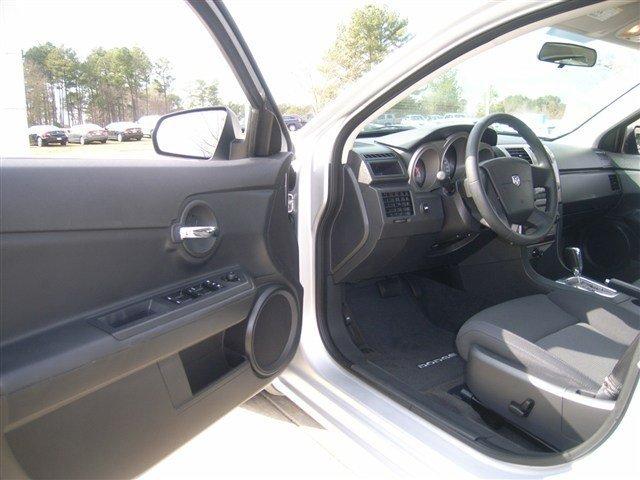 Dodge Avenger 2010 photo 1