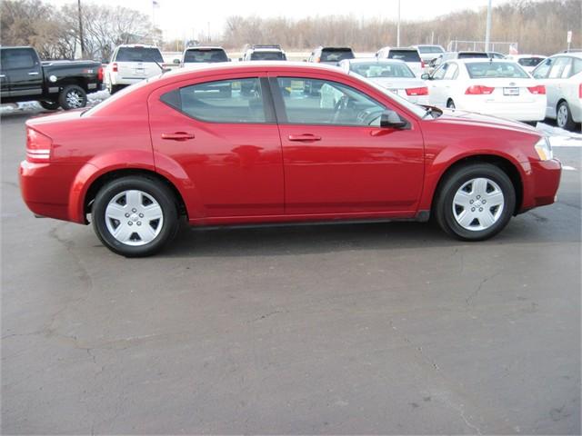 Dodge Avenger 2010 photo 1