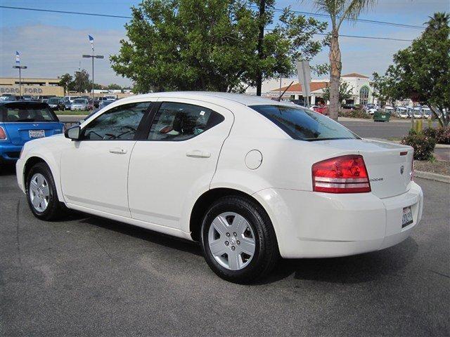 Dodge Avenger 2010 photo 1