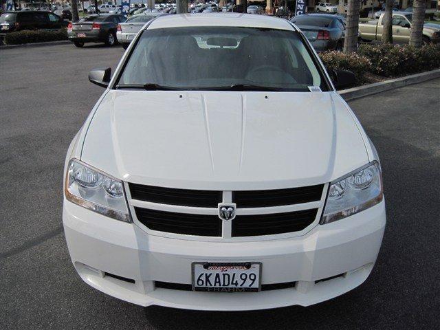 Dodge Avenger 2010 photo 4