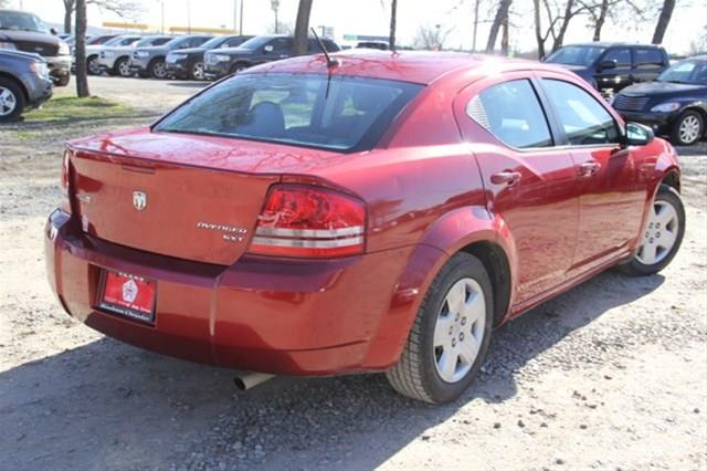 Dodge Avenger 2010 photo 1