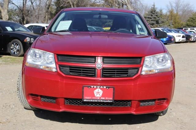 Dodge Avenger 2010 photo 3