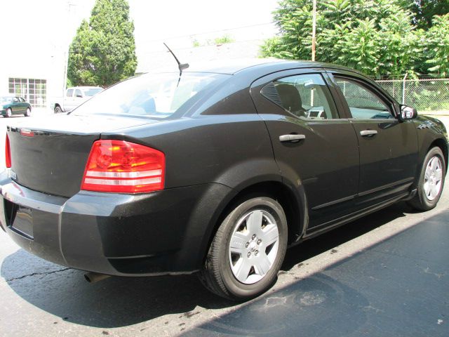 Dodge Avenger 2010 photo 2