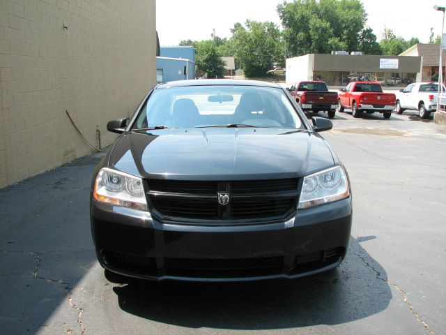 Dodge Avenger 2010 photo 3