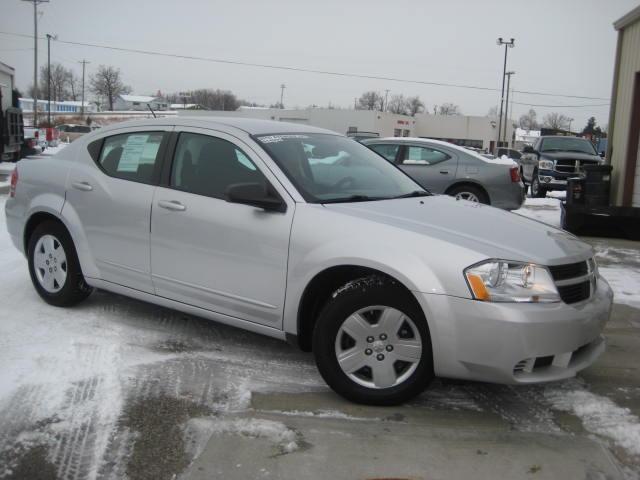 Dodge Avenger 2010 photo 2