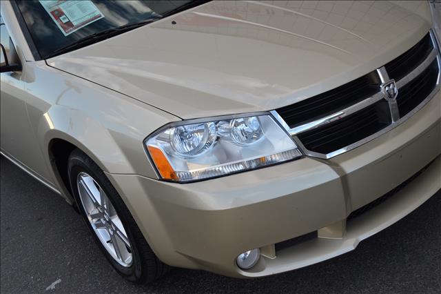 Dodge Avenger 2010 photo 3