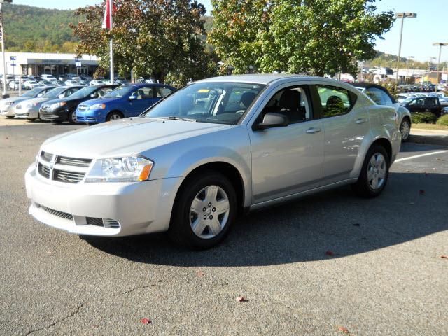 Dodge Avenger 2010 photo 3