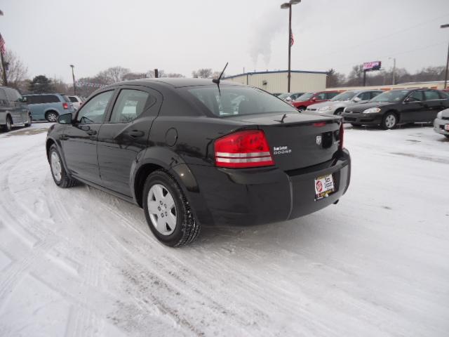 Dodge Avenger 2010 photo 2