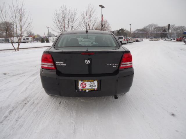 Dodge Avenger 2010 photo 5