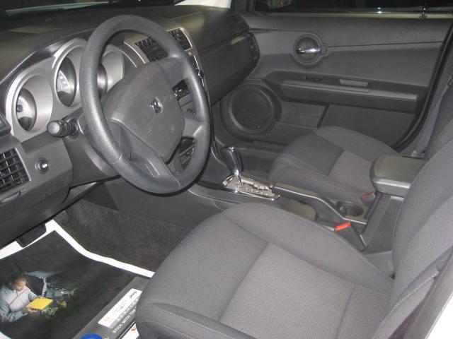 Dodge Avenger 2010 photo 2