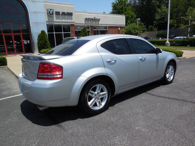 Dodge Avenger 2010 photo 1