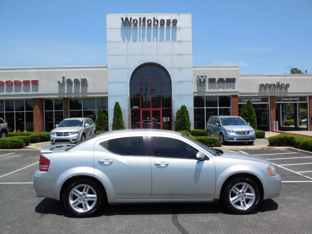 Dodge Avenger 2010 photo 4