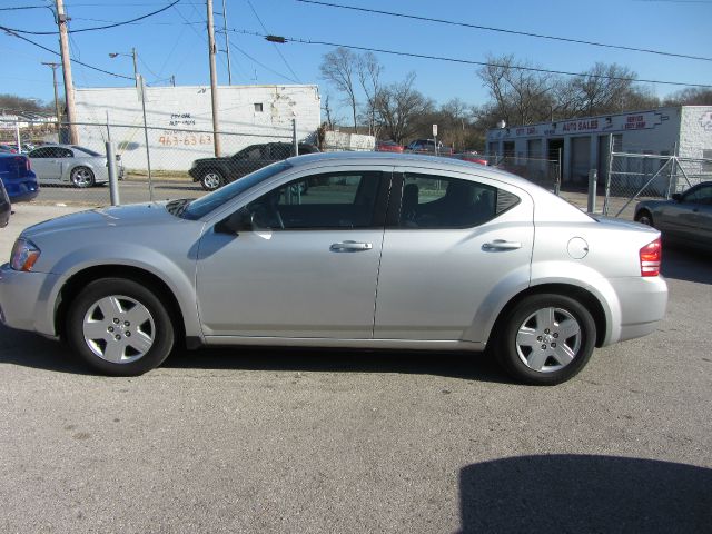 Dodge Avenger 2010 photo 1