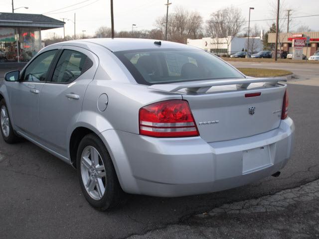 Dodge Avenger SLT 25 Sedan