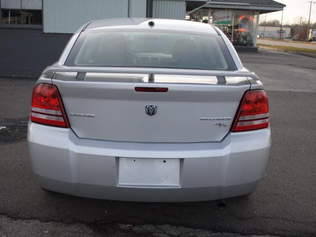 Dodge Avenger 2010 photo 1