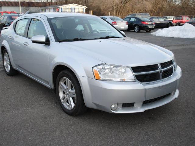 Dodge Avenger 2010 photo 3