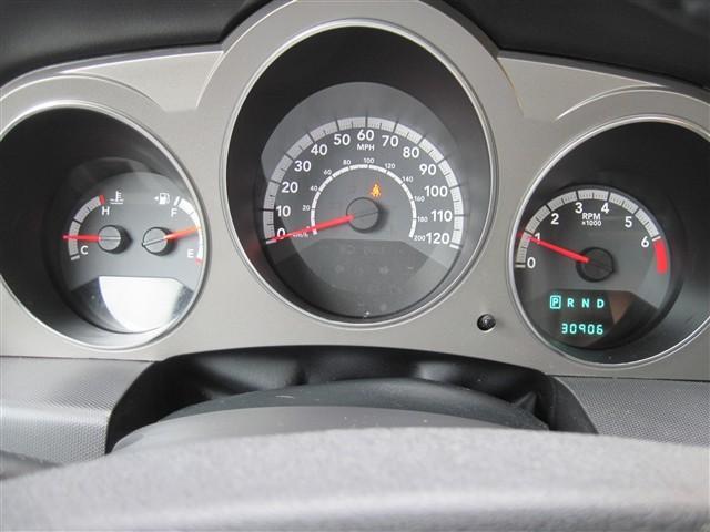 Dodge Avenger 2010 photo 5