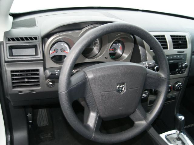 Dodge Avenger 2010 photo 1