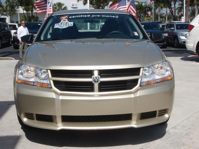 Dodge Avenger 2010 photo 1