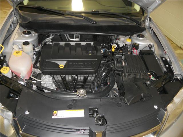 Dodge Avenger 2010 photo 5