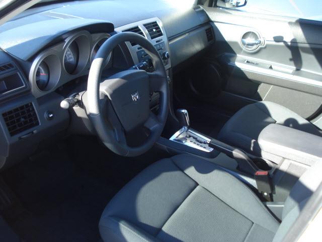 Dodge Avenger 2010 photo 1