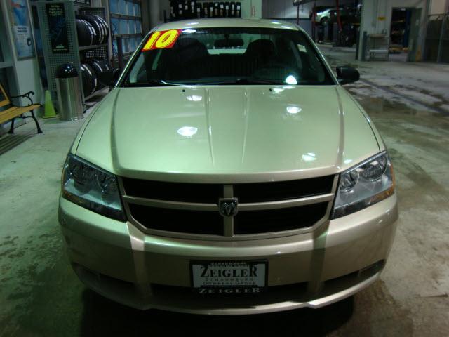 Dodge Avenger 2010 photo 2