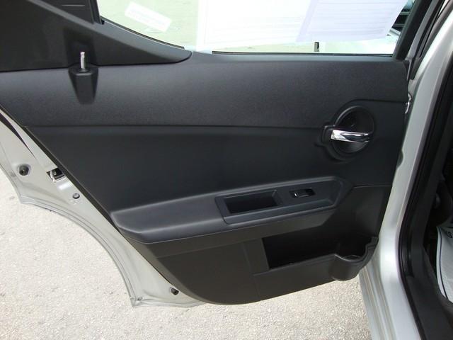 Dodge Avenger 2010 photo 4