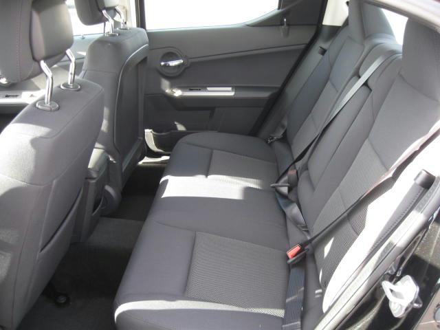 Dodge Avenger 2010 photo 2