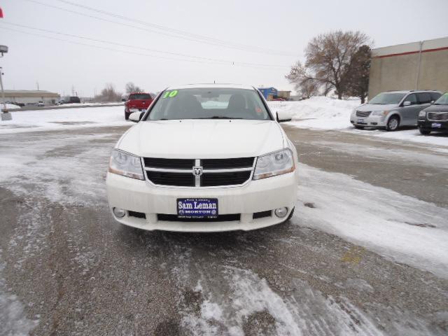 Dodge Avenger 2010 photo 4