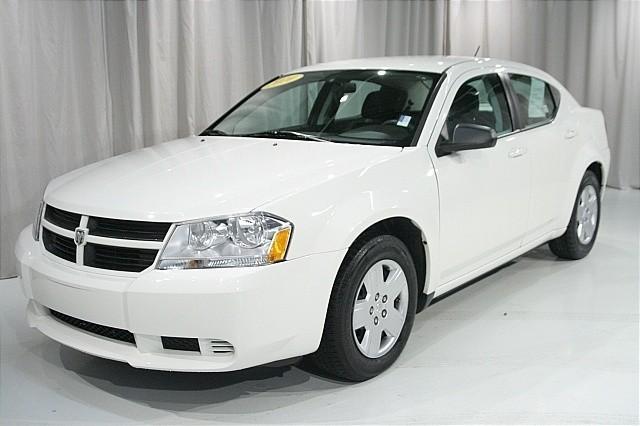 Dodge Avenger 2010 photo 1