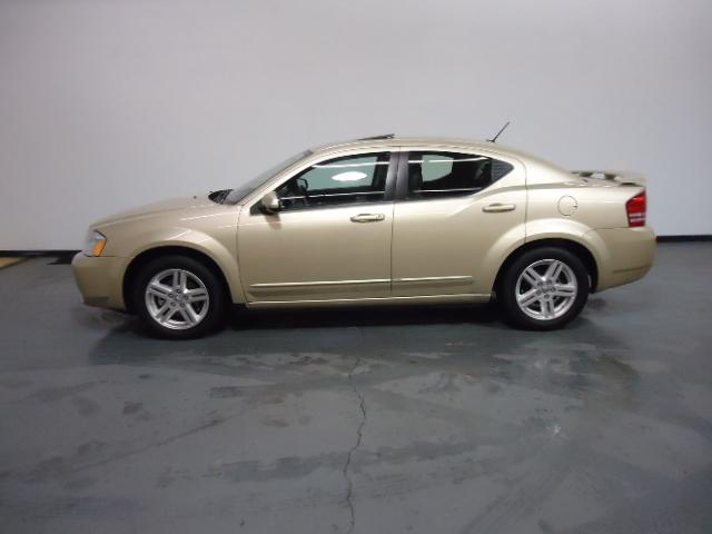 Dodge Avenger 2010 photo 4