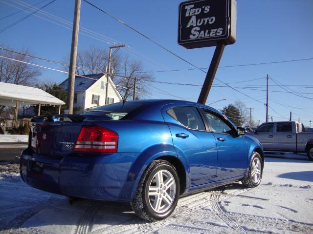 Dodge Avenger 2010 photo 1