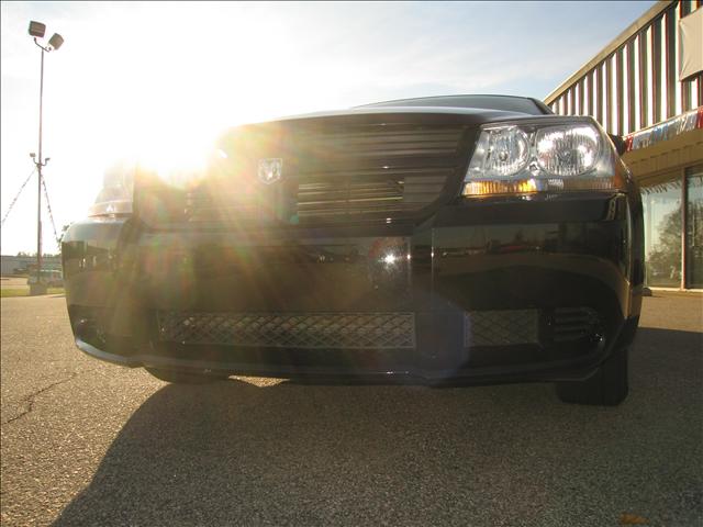 Dodge Avenger 2010 photo 4