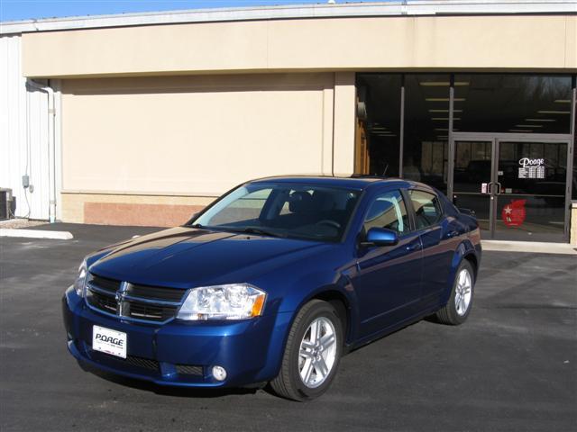 Dodge Avenger SLT 25 Sedan