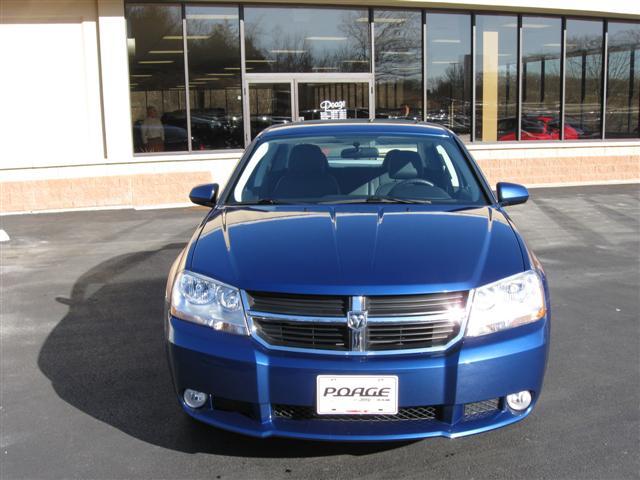 Dodge Avenger 2010 photo 1