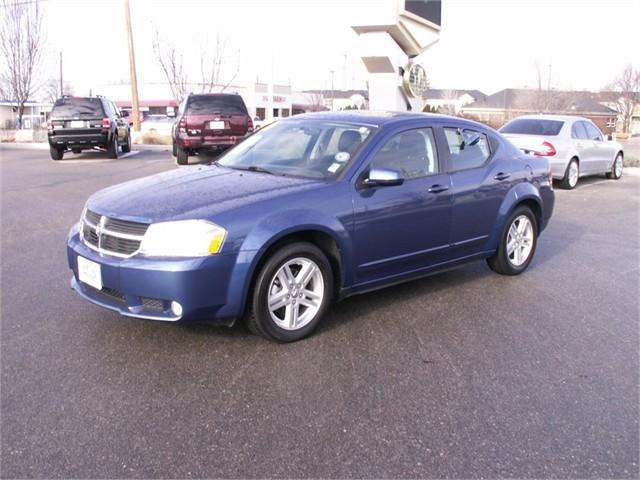 Dodge Avenger SLT 25 Sedan