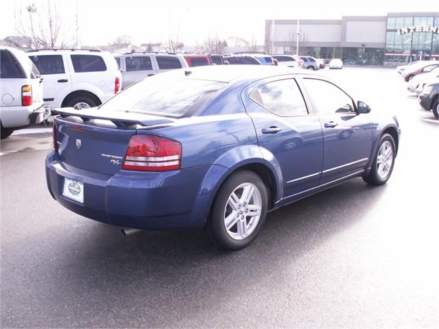 Dodge Avenger 2010 photo 4