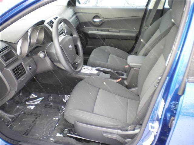 Dodge Avenger 2010 photo 2