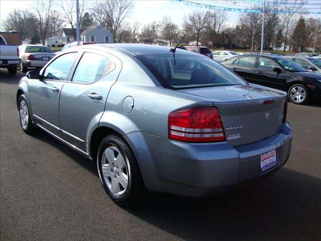 Dodge Avenger 2010 photo 2