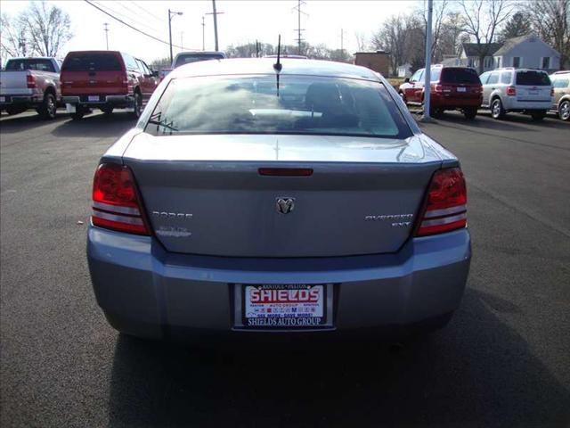 Dodge Avenger 2010 photo 3