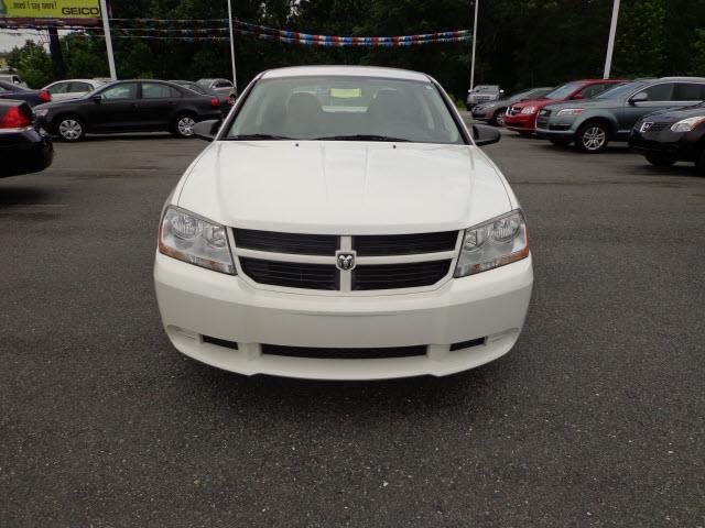 Dodge Avenger 2010 photo 1