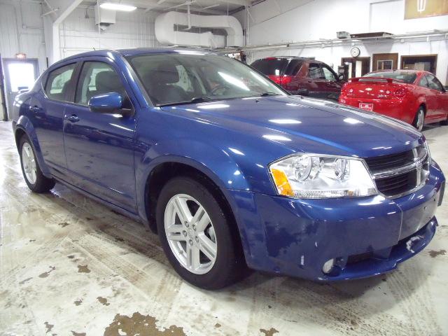 Dodge Avenger 2010 photo 1