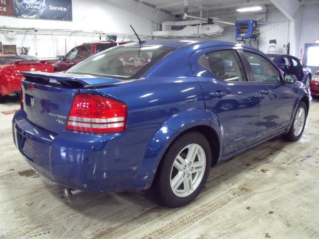 Dodge Avenger 2010 photo 2