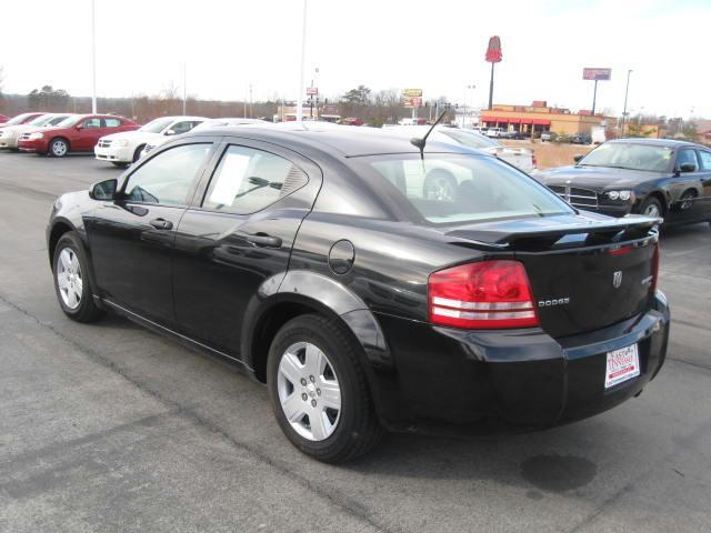 Dodge Avenger 2010 photo 1