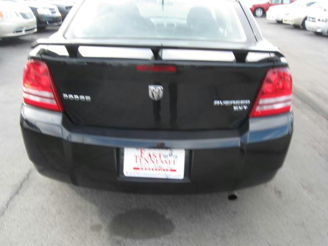 Dodge Avenger 2010 photo 2