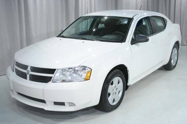 Dodge Avenger 2010 photo 1