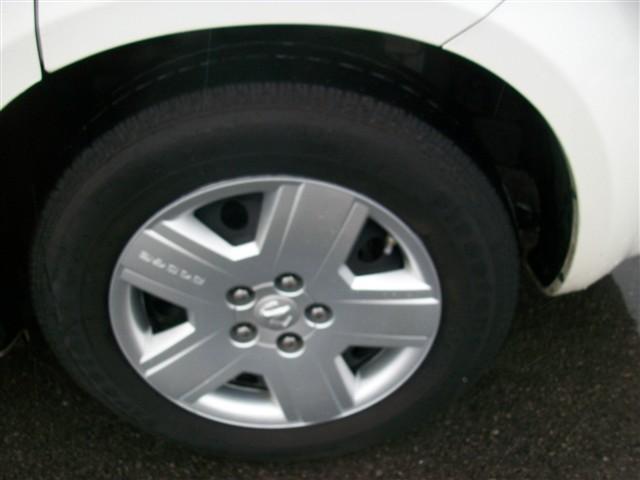 Dodge Avenger 2010 photo 2