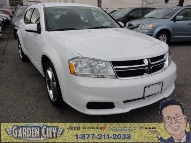 Dodge Avenger 2011 photo 2