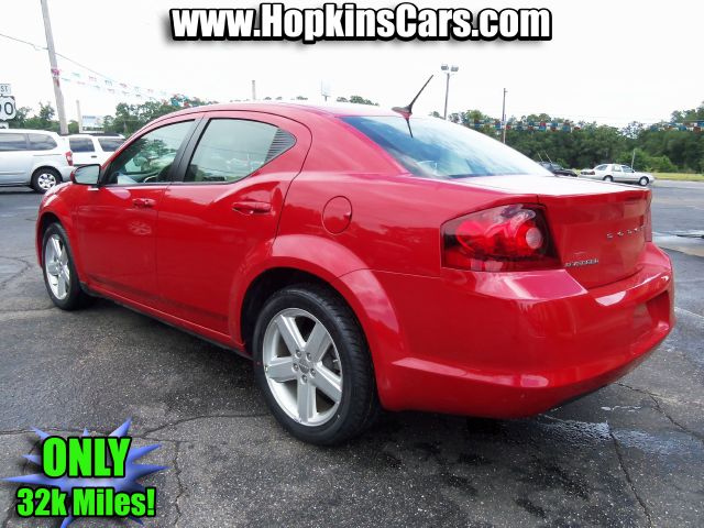 Dodge Avenger 2011 photo 3