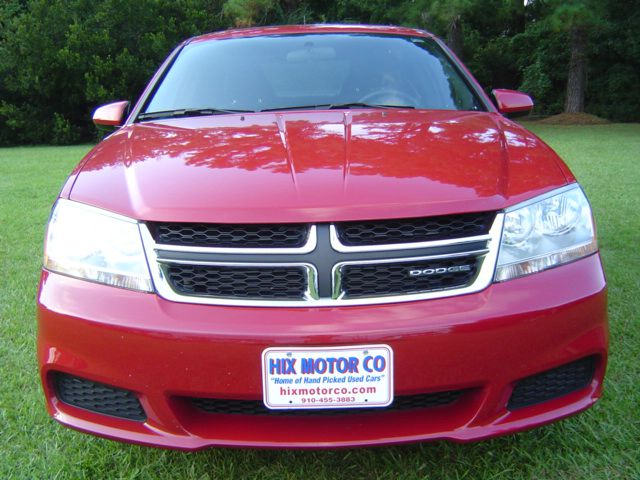 Dodge Avenger 2011 photo 3